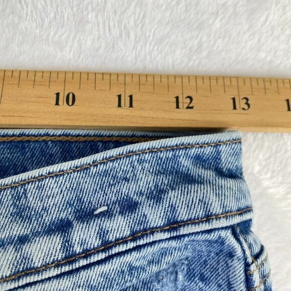 Abercrombie & Fitch Jeans Women Sz 26 The Mom High Rise Distressed Raw Hem - Picture 8 of 16